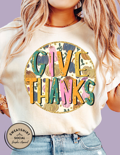 Give Thanks Retro Pumpkin Shirt – Glitter Fall Thanksgiving Tee (Adult Sizes S–2XL)