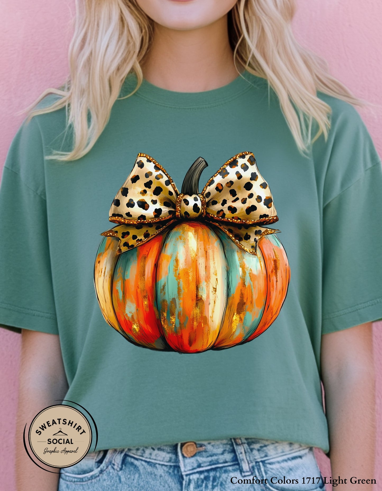 Leopard Bow Pumpkin Shirt – Bold & Glam Fall Thanksgiving Tee (Adult Sizes S–2XL)