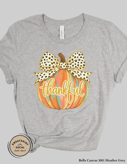 Thankful Polka Dot Bow Pumpkin Shirt – Fall Thanksgiving Tee (Adult Sizes S–2XL)